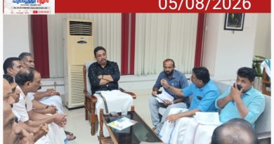 വാകേരി മേഖലയിലെ വന്യമൃഗ ശല്യം: മന്ത്രി ഷിബു ബേബി ജോണിന് നിവേദനം നൽകി